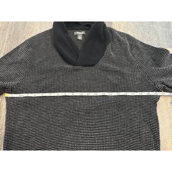 Kenneth Cole Reaction Black and White Sweater Size Large - Picture 4 of 5